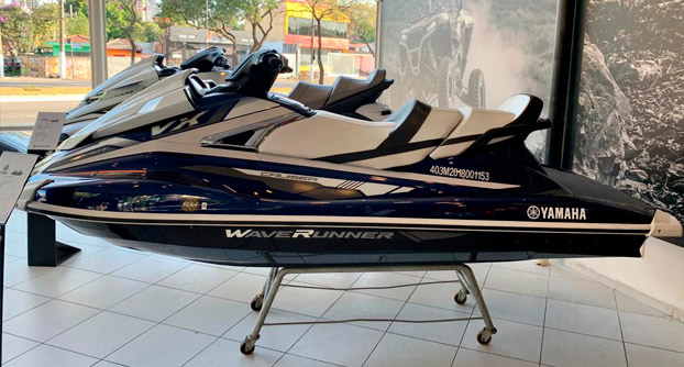 Yamaha Vx Cruiser 18 Polaris One